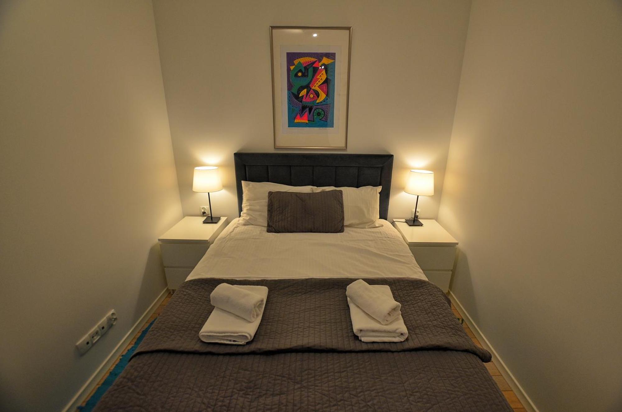 Tartaczna Deluxe Apartments กดัญสก์ ภายนอก รูปภาพ
